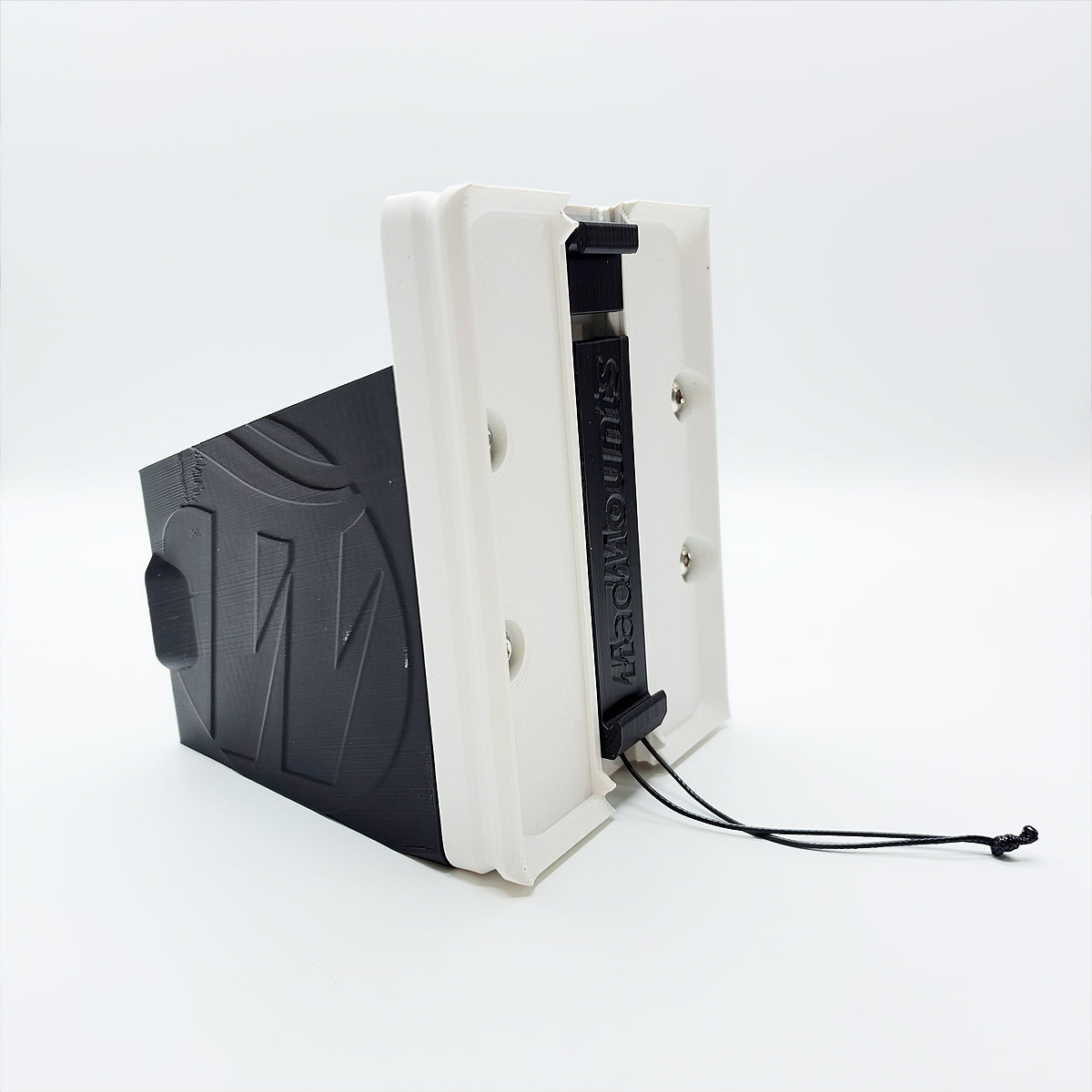 MadMounts SB20 mount for Vakaros