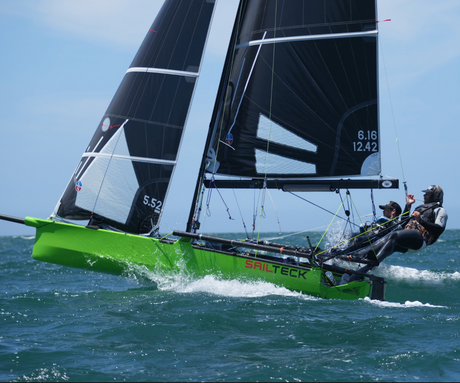 The Sailteck GPS Compass has landed: how it works, and how it differs from the Race Compass