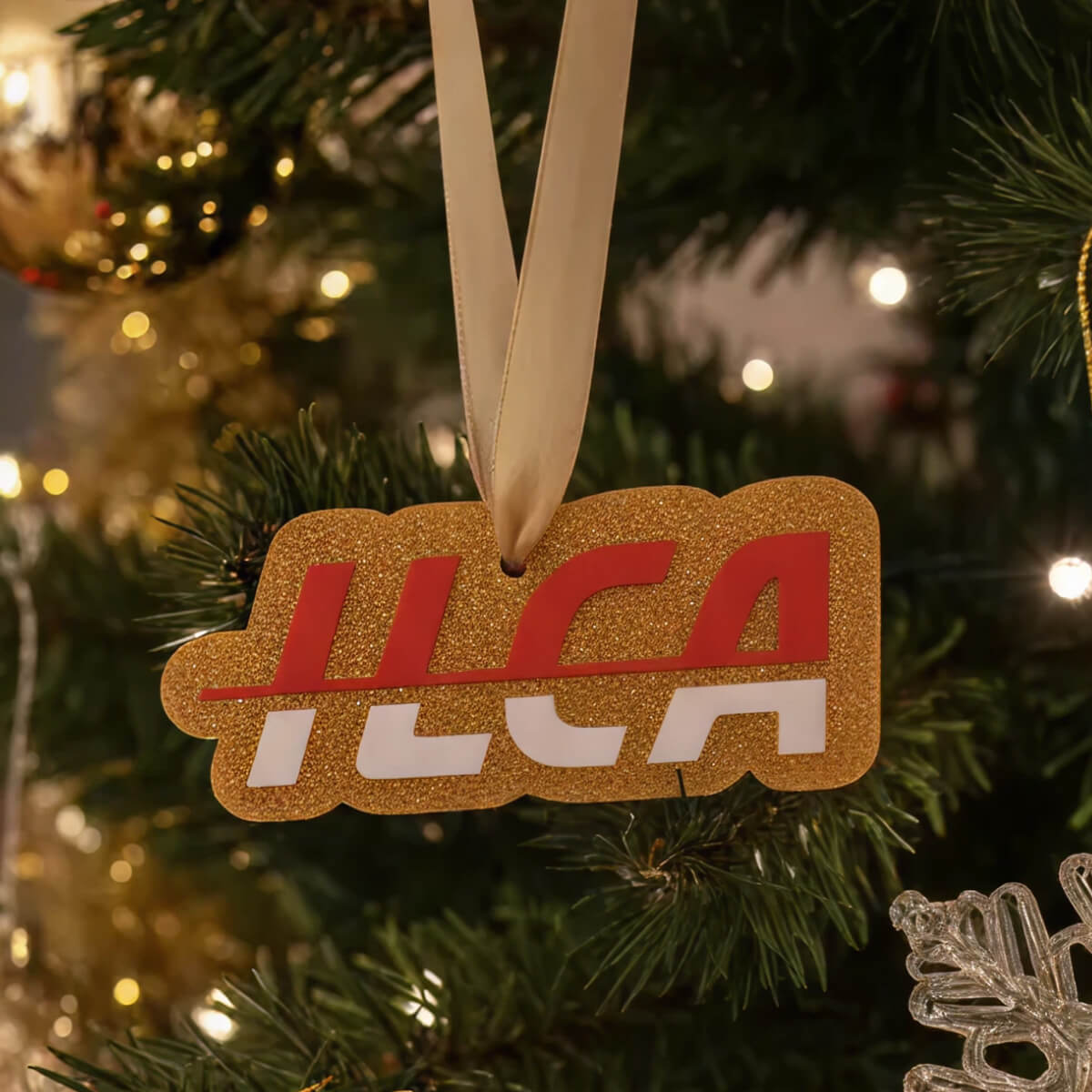 ILCA Christmas Hanger – Free Gift with ILCA Purchases